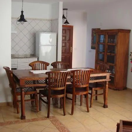 Sleeps 4 Pool Wifi * Puerto Calero
